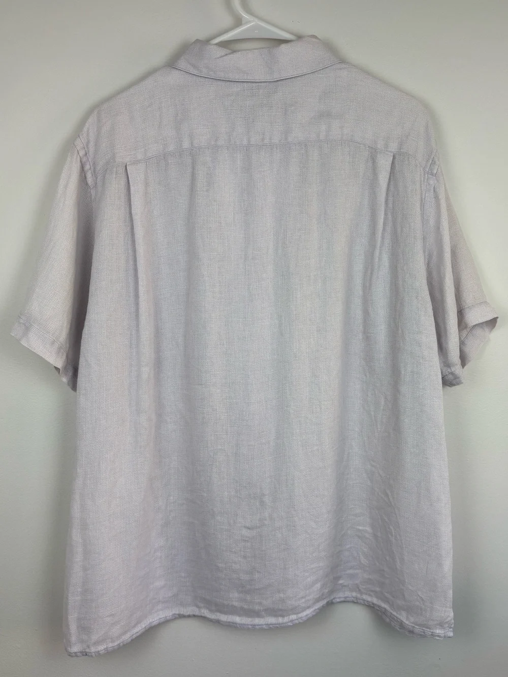 Banana Republic Irish Linen Large EUC Pale Gray Short-Sleeve Button-Up Shirt